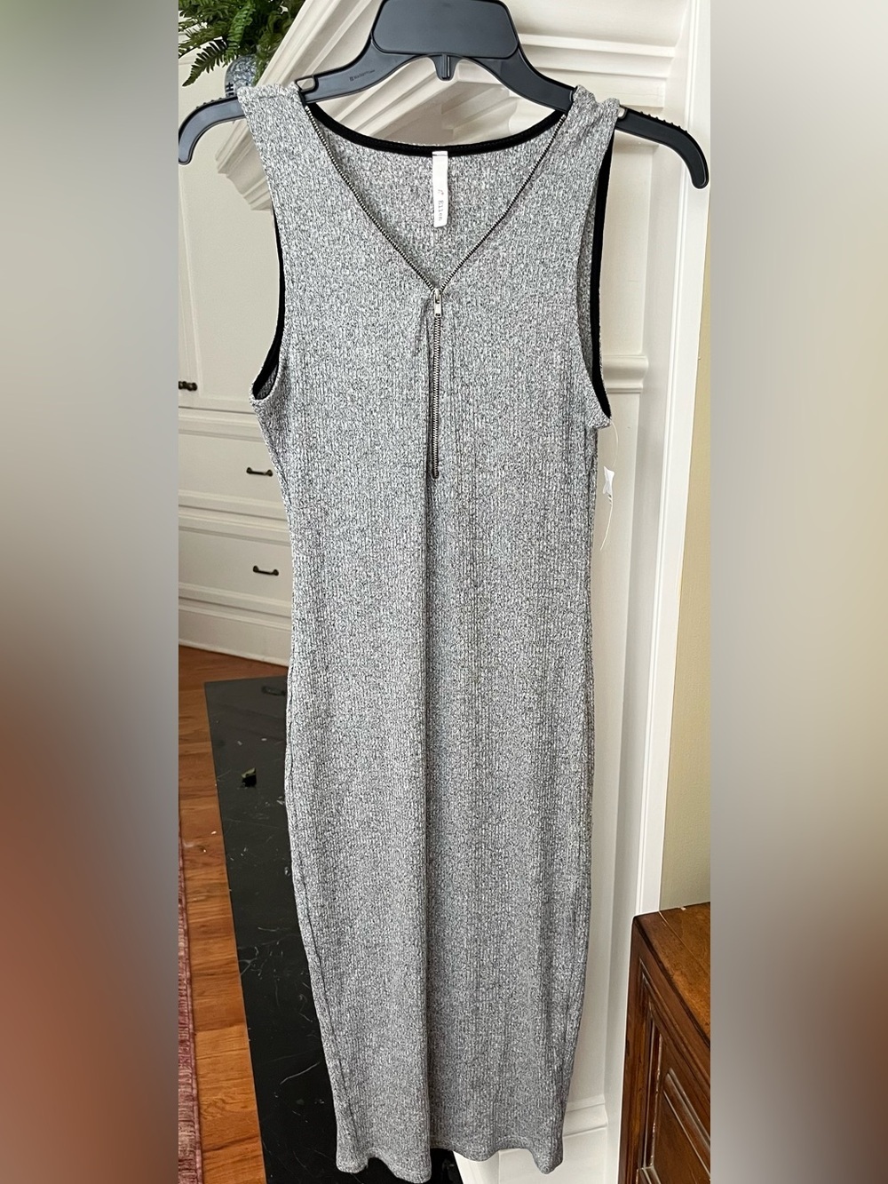 Slim Fit Sleeveless Gray Rib Knit Dress NWT Large